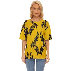 Yellow Regal Filagree Pattern Oversized Basic T-shirt
