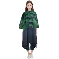 Jungle Road Hawaii Asphalt Mountains Green Kids  Hooded Rain Ponchos