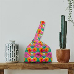 Retro 40s 50s Mexico Flowers Pattern Japanese Wrist Knot Bag