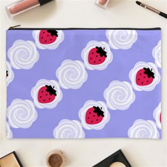 Cake Top Blueberry Cosmetic Bag (xxxl)