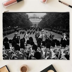 Vintage Uk England The Guards Returning Along The Mall Cosmetic Bag (xxxl)