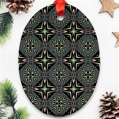 Kaleidoscope Pattern Seamless Ornament (oval)