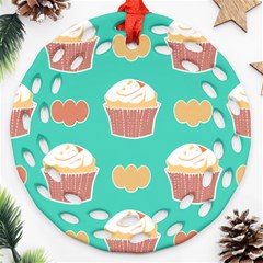 Retro 40s 50s Cupcake Pattern 3 Round Filigree Ornament (two Sides)
